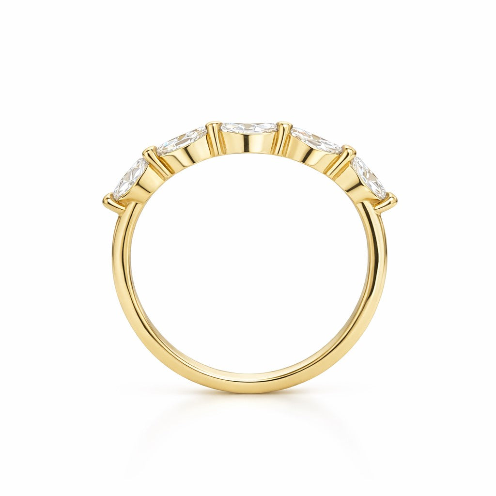 טבעת זהב צהוב שורת מרקיזות עם יהלומי מעבדה