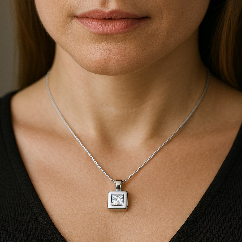 שרשרת יהלום מעבדה 1 קראט סוליטר בצורת פרינסס מרובע זהב לבן