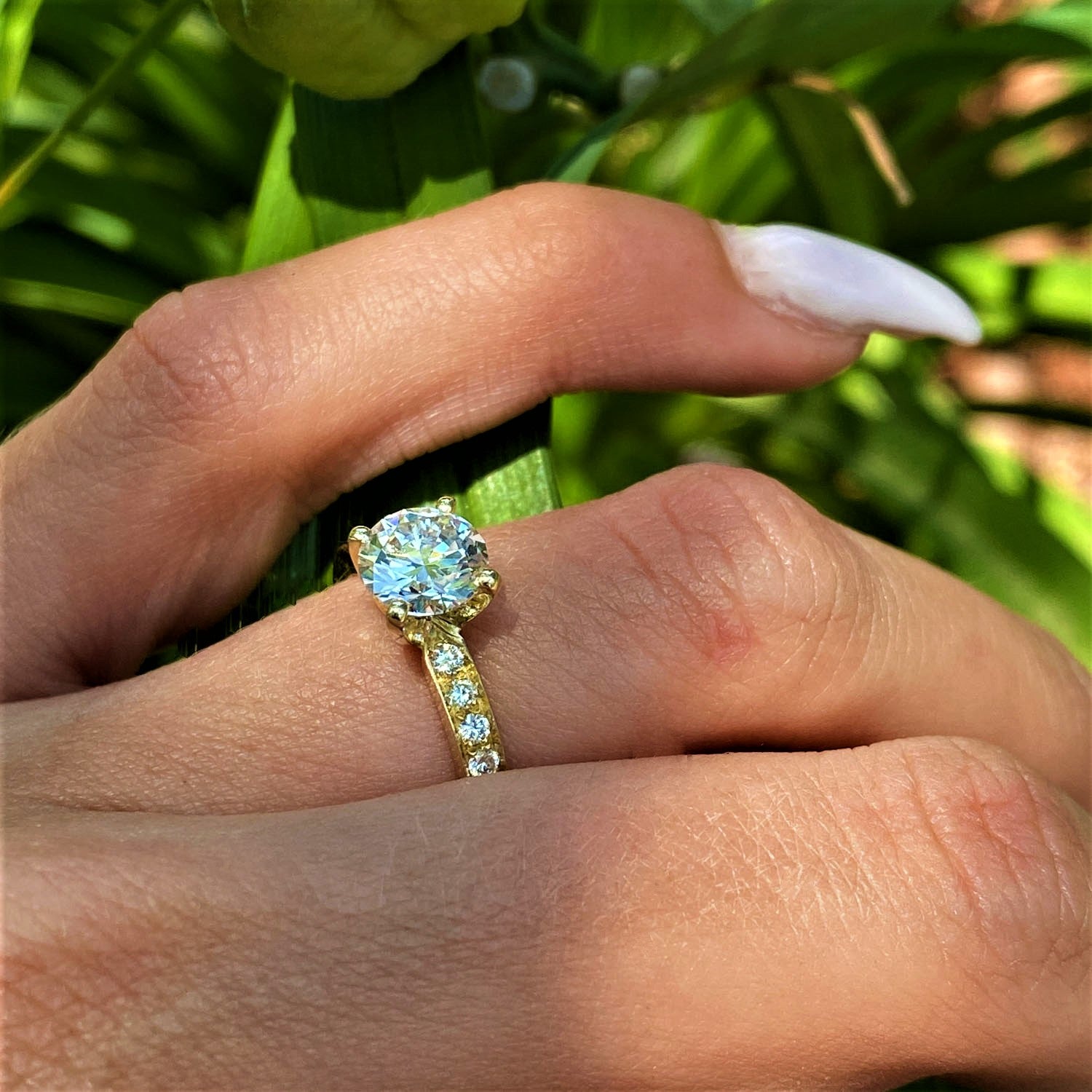 טבעת אירוסין "לנה" זהב צהוב