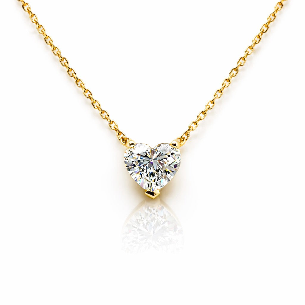שרשרת יהלום לב מעבדה מרחפת מזהב צהוב
