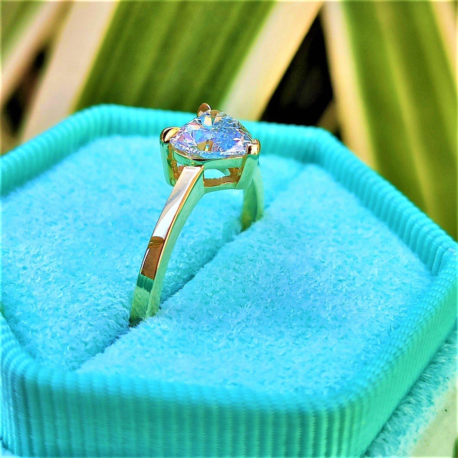 טבעת אירוסין "לב" זהב צהוב