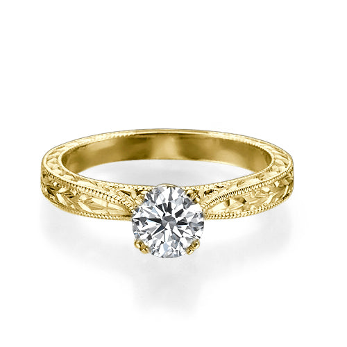 טבעת אירוסין זהב צהוב וינטג בעבודת יד עם יהלום מעבדה מבריק