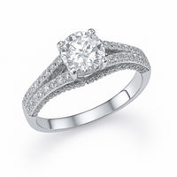 טבעת וינטאג' קטיה מזהב לבן עם יהלומי מעבדה – עיצוב יוקרתי