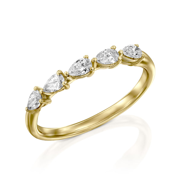 טבעת חמישה יהלומים בחיתוך טיפות מזהב צהוב עם יהלומי מעבדה