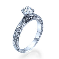 טבעת אירוסין וינטג זהב צהוב עם יהלום מרכזי מעוצבת בסגנון קלאסי