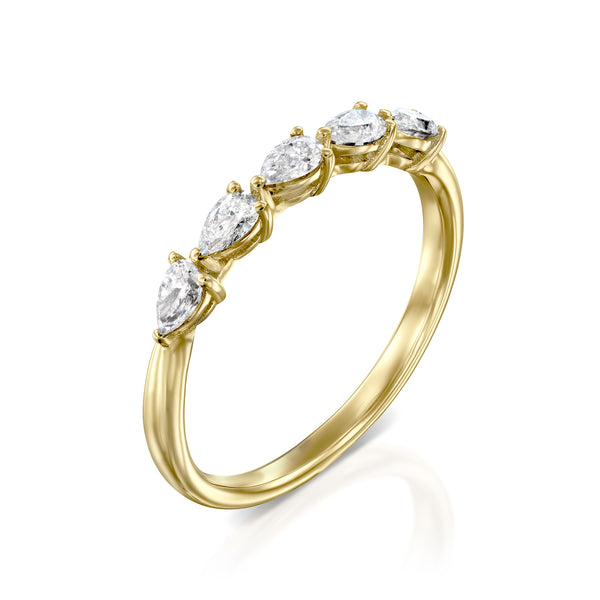 טבעת חמישה יהלומים בחיתוך טיפות מזהב צהוב עם יהלומי מעבדה