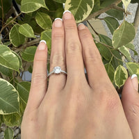 טבעת אירוסין ויולטה בשיבוץ קתדרלה מזהב לבן