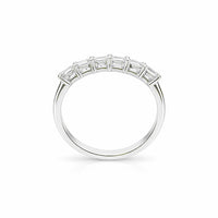 טבעת שורה יהלומי מעבדה חיתוך אמרלד זהב לבן