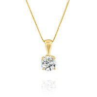 שרשרת סוליטר יהלום 5 קראט בודד המחוזק ב-4 שיניים למראה מרובע יותר