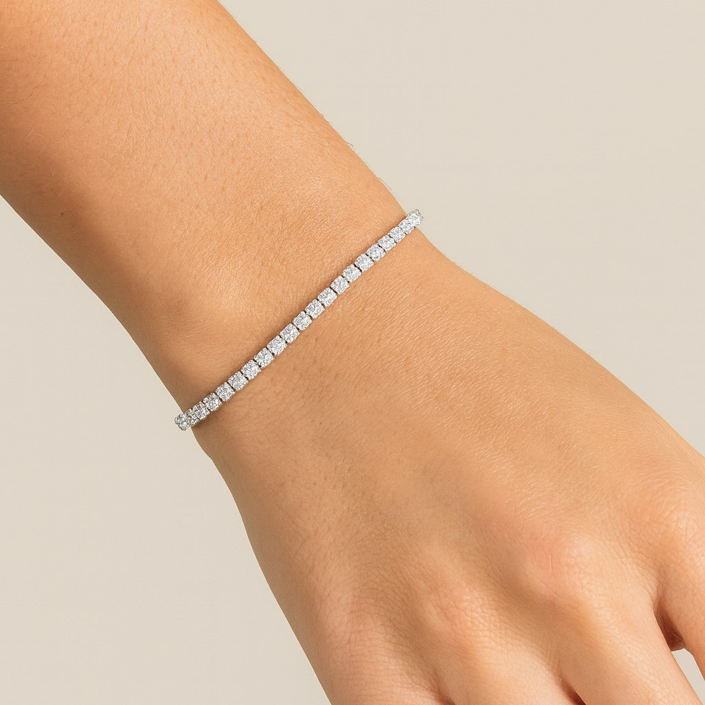 צמיד טניס שיניים 5 קראט מזהב לבן בשיבוץ יהלומי מעבדה