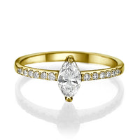 טבעת אירוסין אלזה יהלום מרקיזה זהב צהוב עם יהלומים עדינים