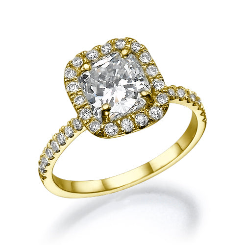 טבעת קושיין זהב צהוב עם יהלום מעבדה