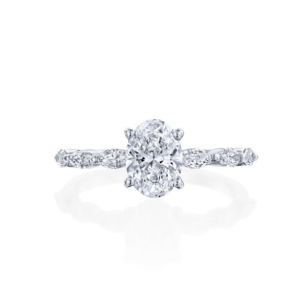 טבעת אירוסין זואי מזהב לבן בשיבוץ יהלומי אובל ומרקיזות