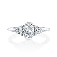 טבעת יהלומים "סאן" וינטאג' אובל