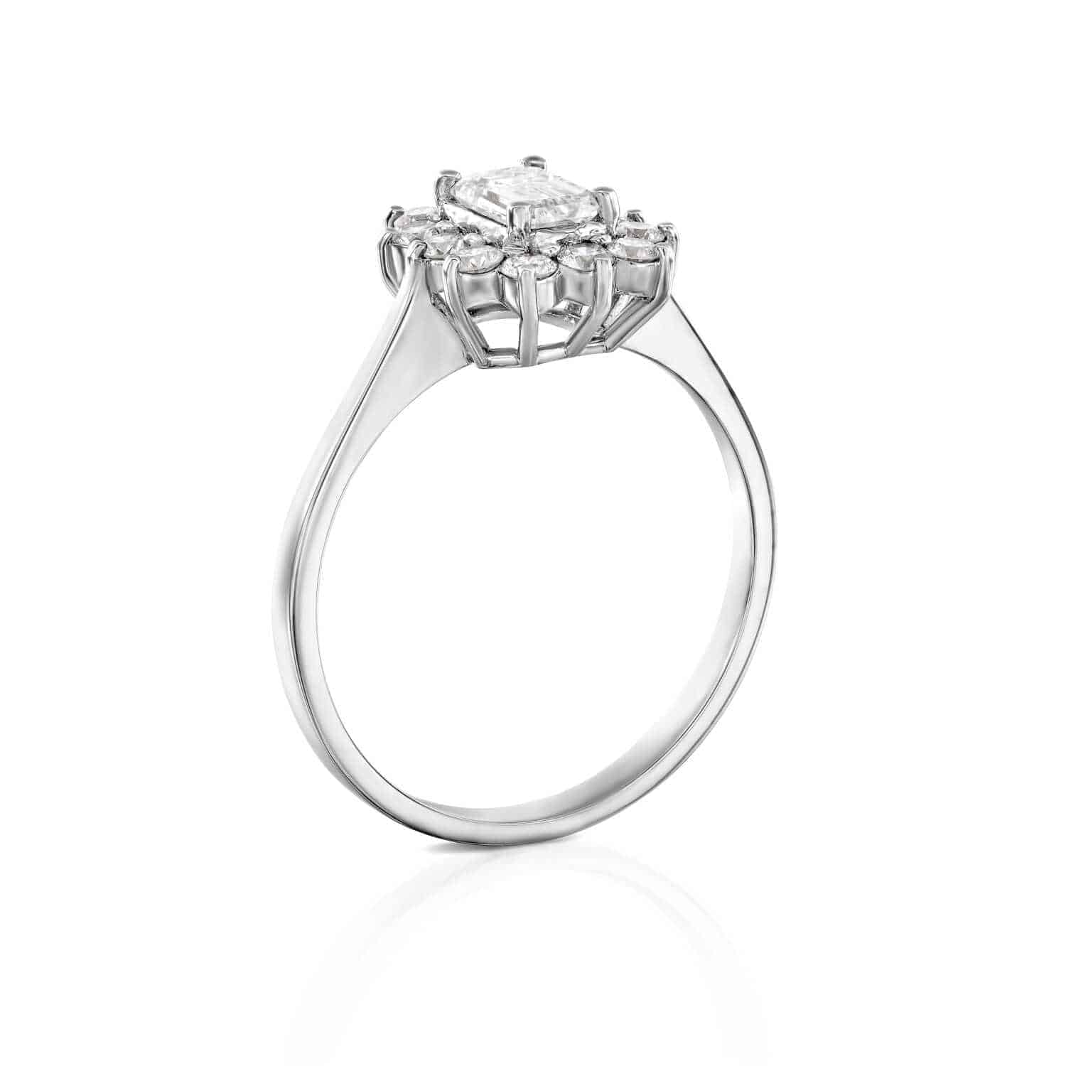 טבעת יהלום "דיאנה" אמרלד זהב לבן