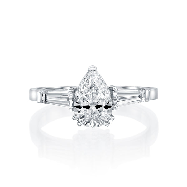 טבעת יהלום מעבדה טיפה ושני טייפרים