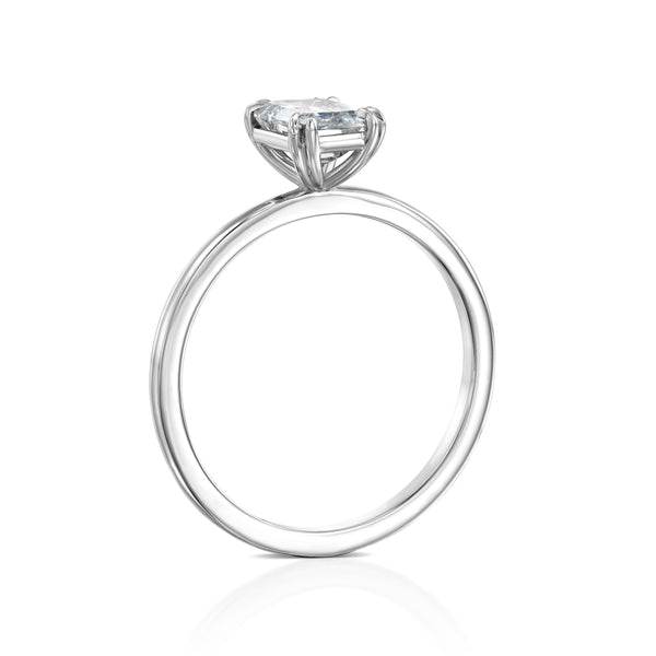 טבעת אירוסין "סוליטר אמרלד" זהב לבן