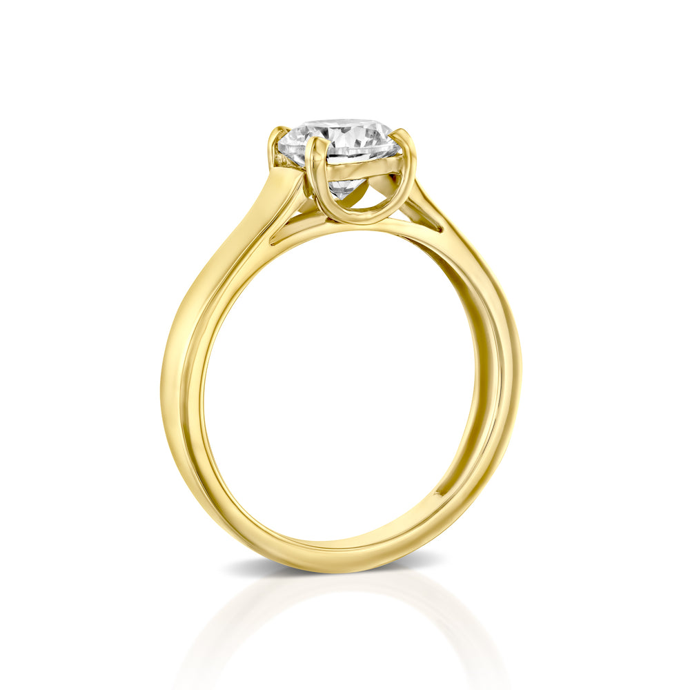 טבעת יהלום מעבדה לאירוסין דגם נסיה מזהב צהוב