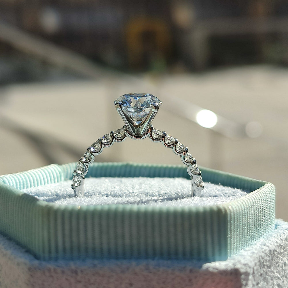 טבעת יהלומי מעבדה "ליז" זהב לבן