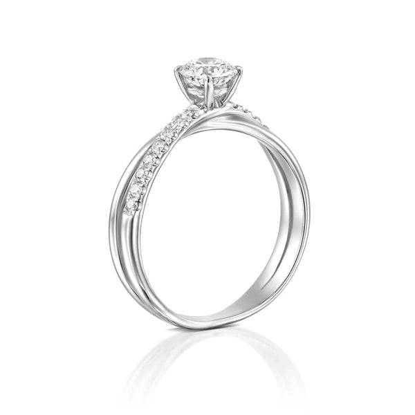 טבעת יהלומים טוויסט "מוניק" זהב לבן