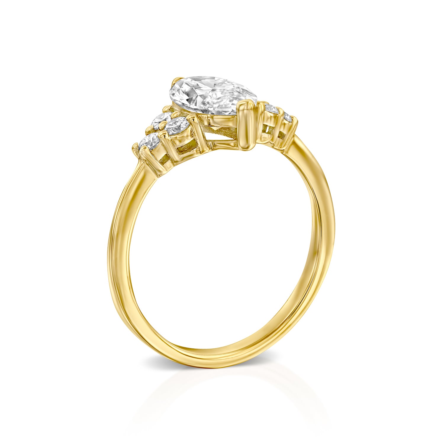 טבעת יהלום מעבדה ריילי מזהב צהוב בשיבוץ יהלומי מרקיזה