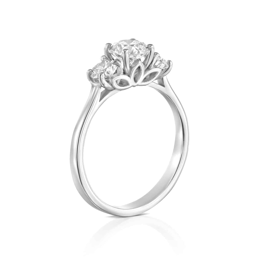 טבעת יהלומים "מגי" זהב לבן