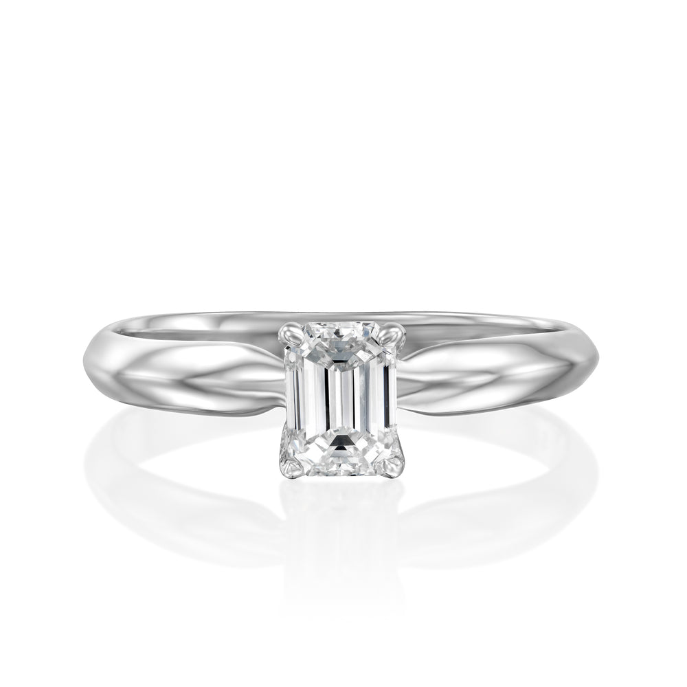 טבעת אירוסין "ברנדה אמרלד" זהב לבן