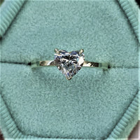 טבעת אירוסין "לב" זהב לבן