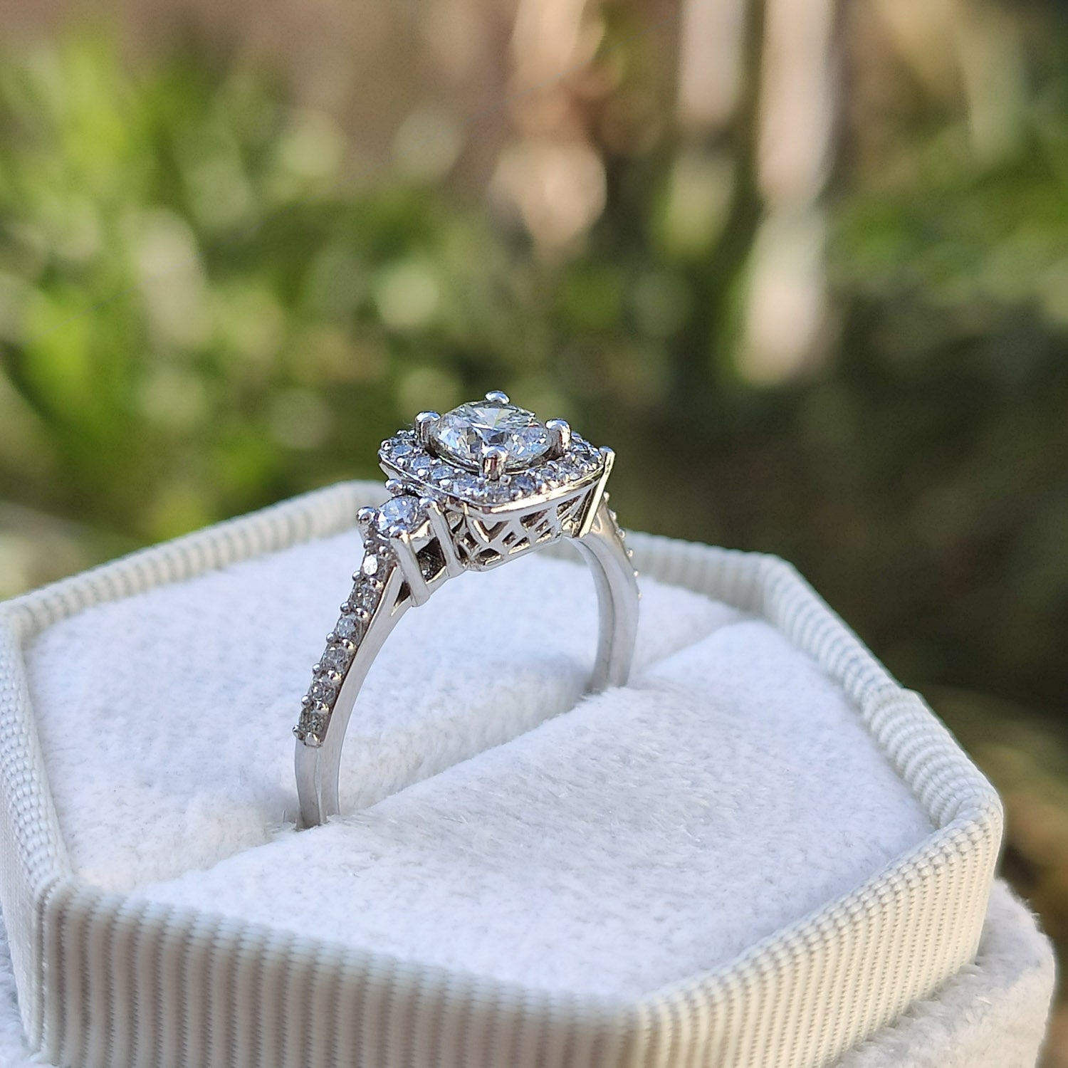 טבעת יהלום וינטאג' "הלנה" זהב לבן