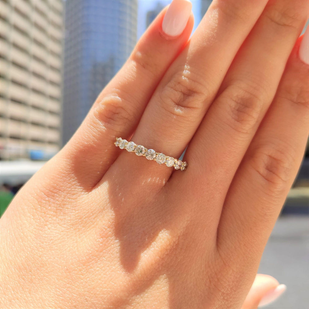 טבעת שורת יהלומים זהב צהוב