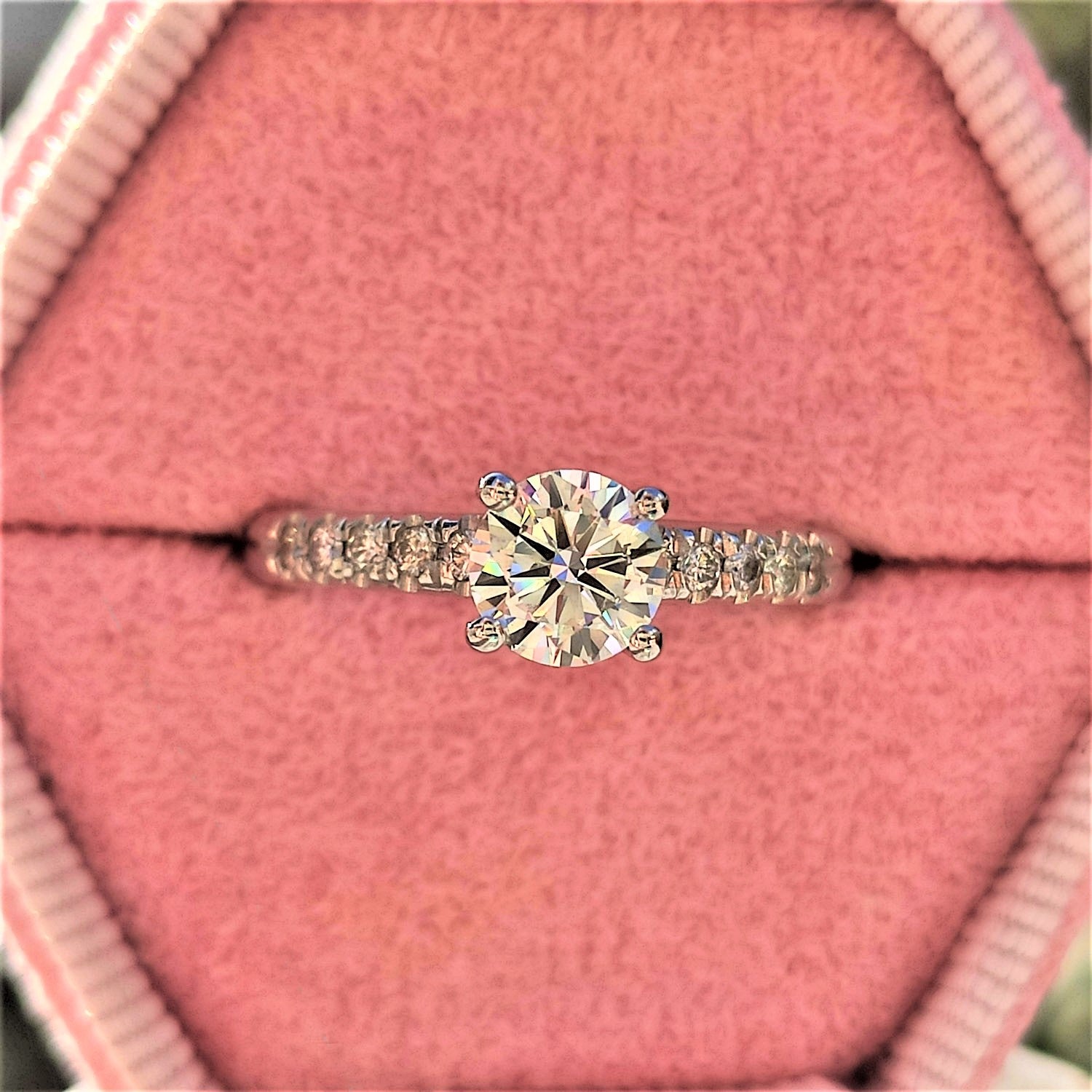 טבעת יהלום "סקיי" זהב לבן