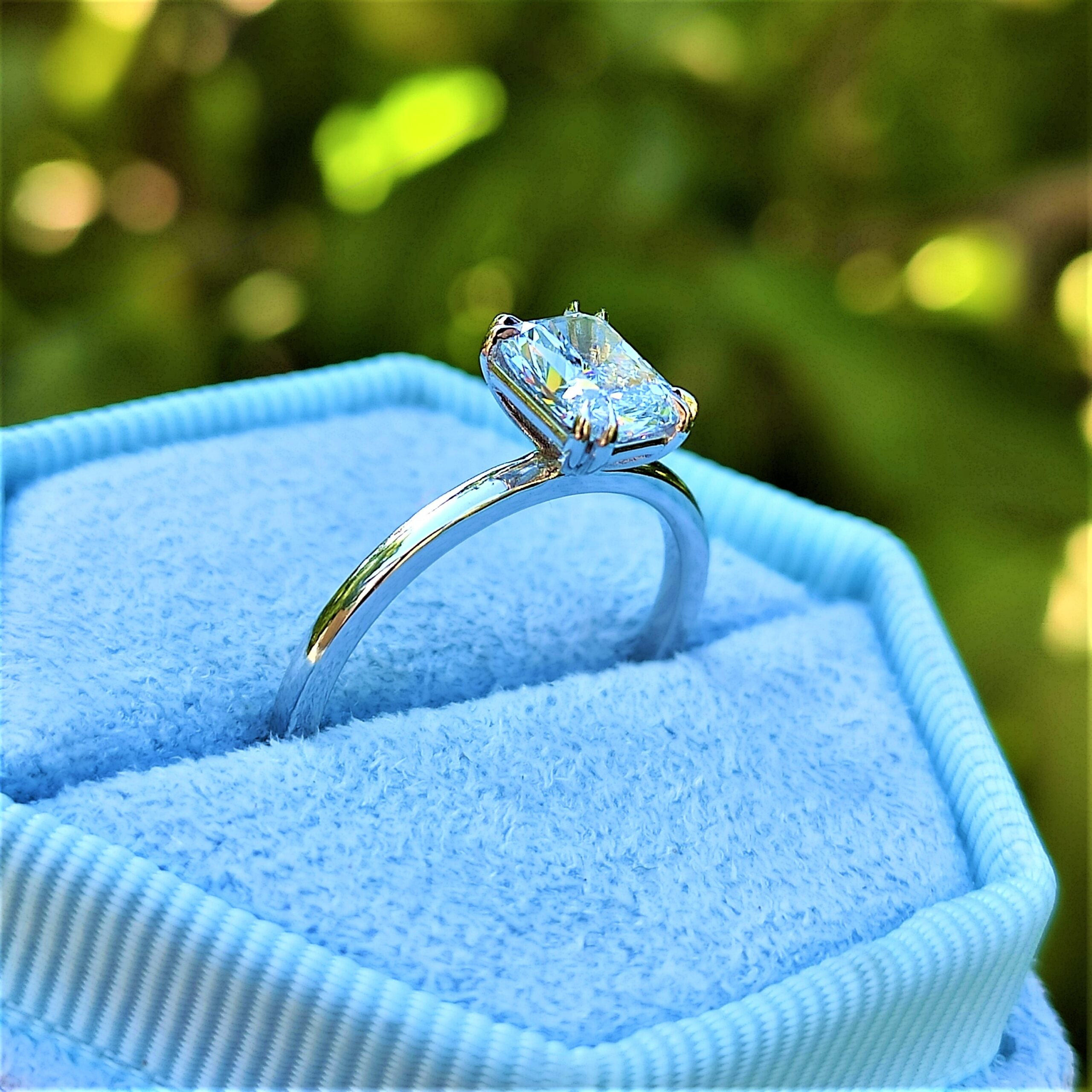 טבעת אירוסין "רדיאנט" זהב צהוב