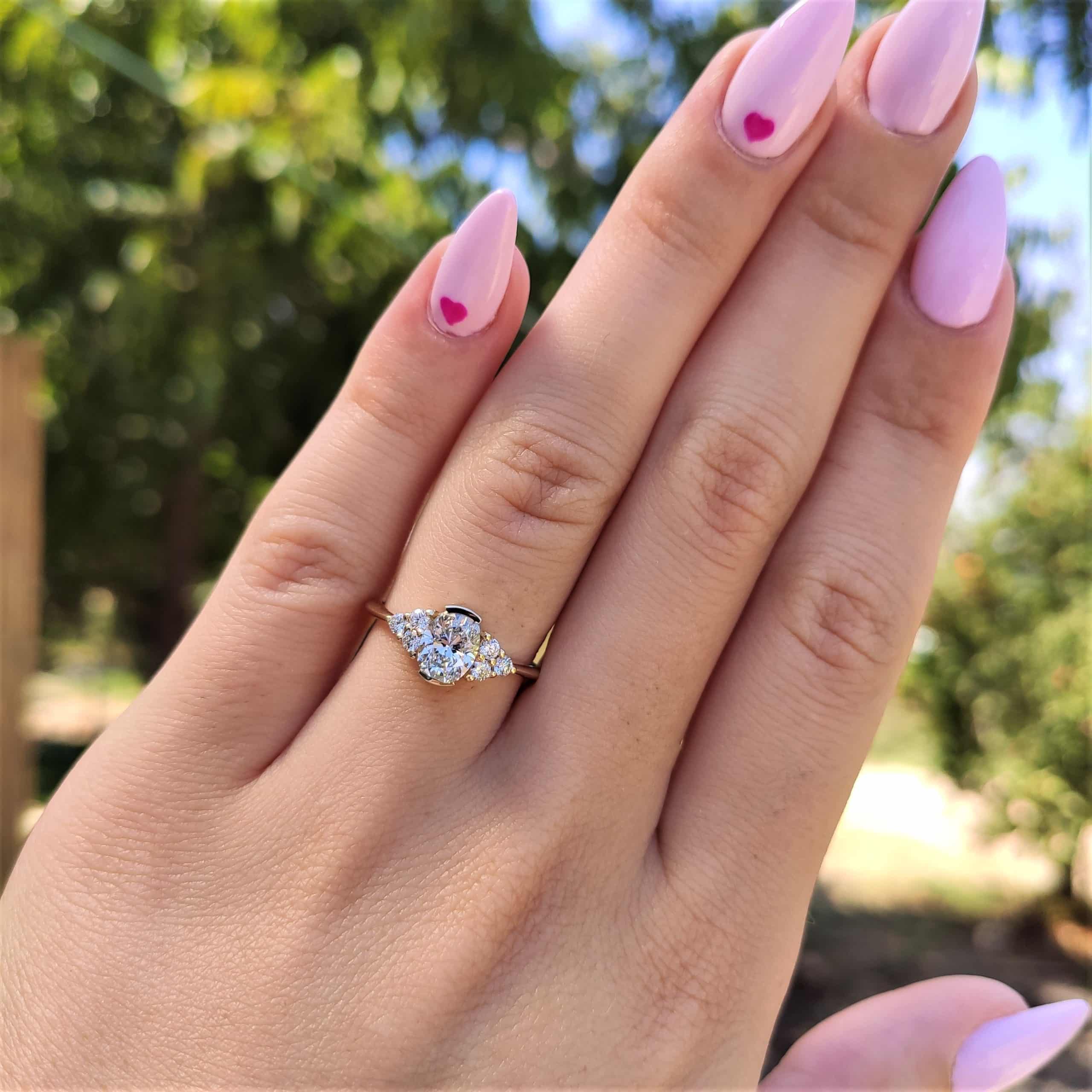 טבעת יהלומים "סאן" וינטאג' אובל