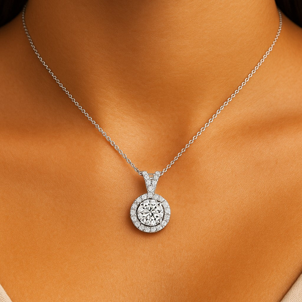 תליון יהלום בעיצוב קלאסי זהב לבן