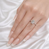 טבעת יהלום מעבדה "אריאנה משובצת" אובל זהב לבן