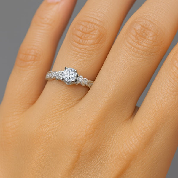 טבעת אירוסין אינס יהלום מעבדה בעיצוב וינטג מזהב לבן קלאסי