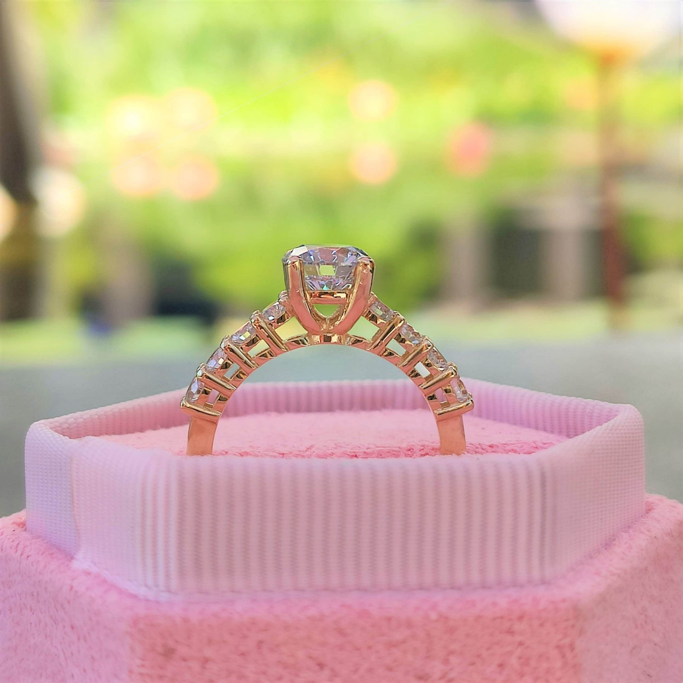 טבעת אירוסין "אן" זהב לבן