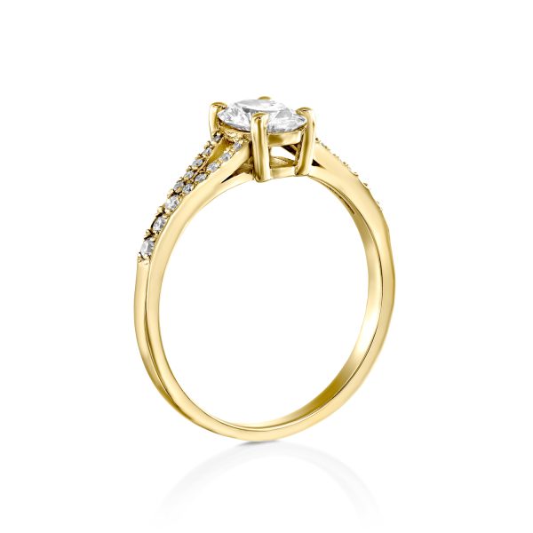 טבעת יהלומים אובל "אמיליה" זהב צהוב