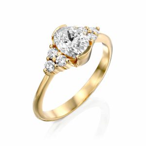 טבעת יהלומים "סאן" זהב צהוב אובל